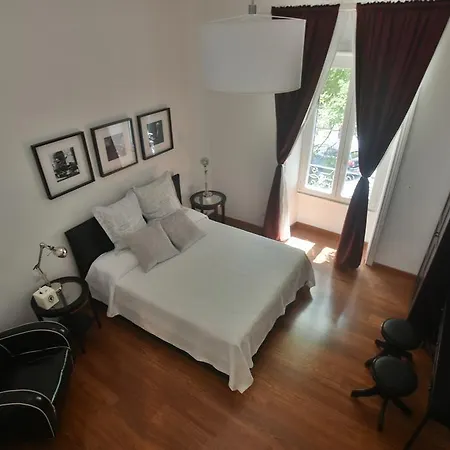 Apartment Piano Rome